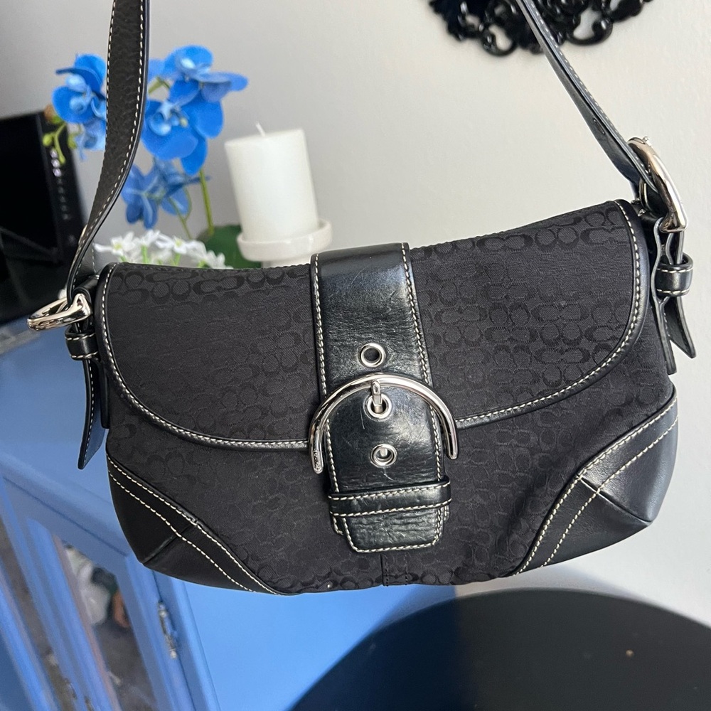 Coach Small Black Canvas Soho L04W-6818